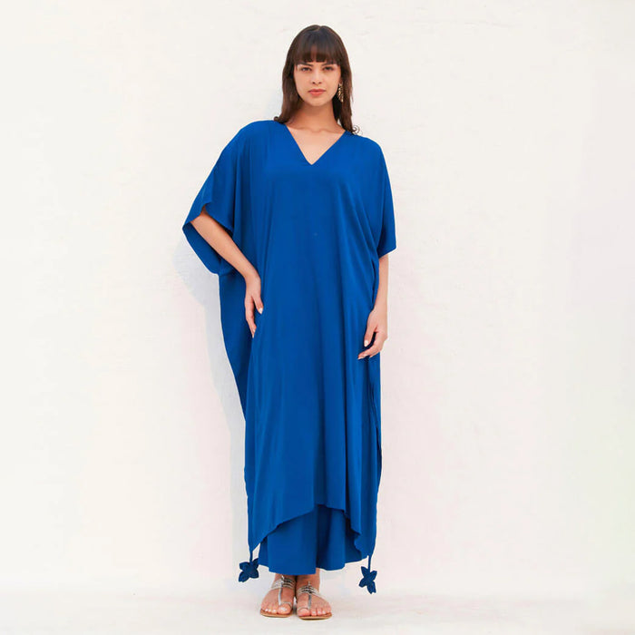 Shop women kaftans at Pinklay