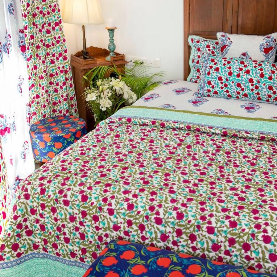 Quilts, Dohars, & Duvet Covers