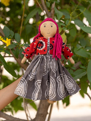 Nurvi, The Pinklay Doll