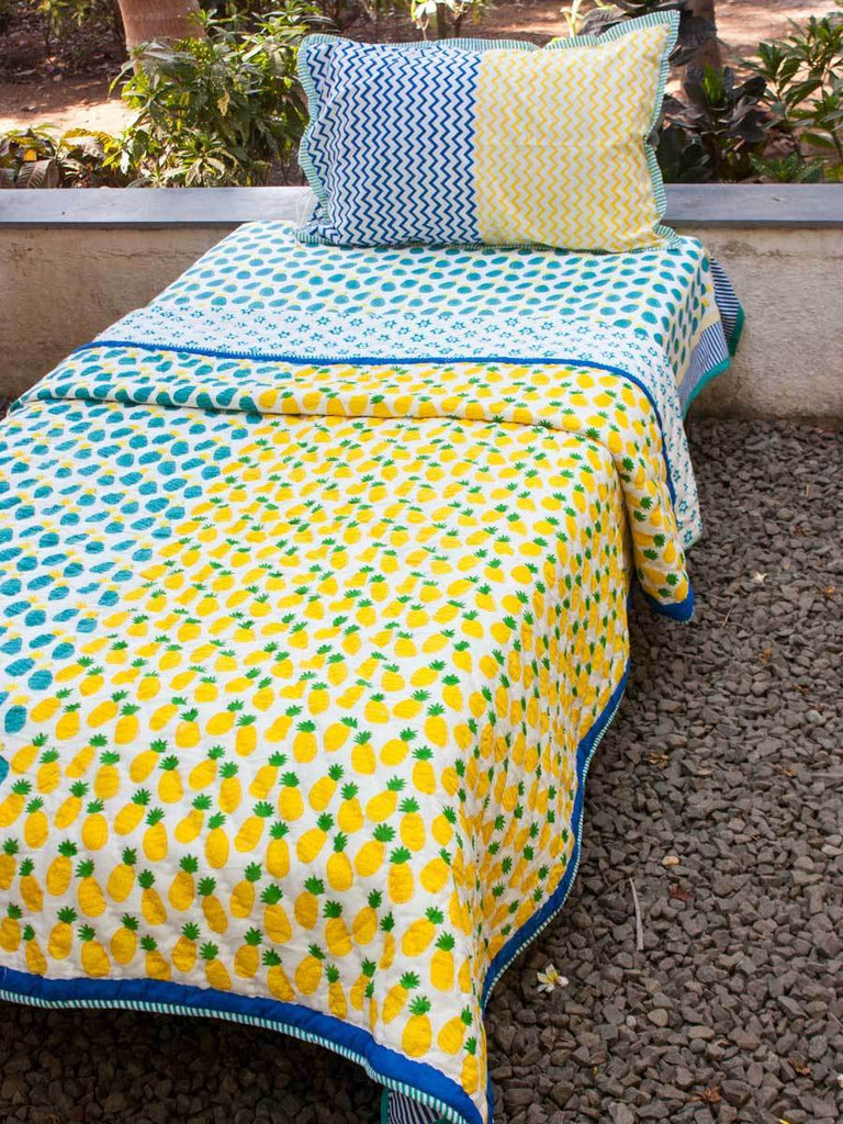 Ananas Organic Cotton Quilt - Pinklay