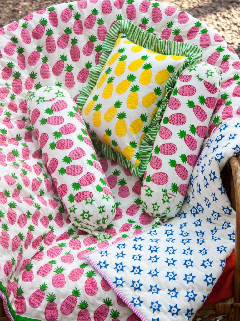 Gulaabi Ananas GOTS Certified Organic Cotton Cot Bedding Set of 5 - Pinklay