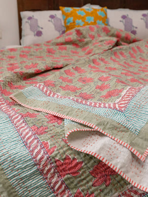 Veda Kantha Cotton Bed Cover - Pinklay